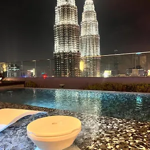 Star Klcc By Cozy White Куала-Лумпур